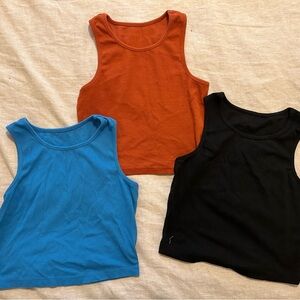Set of 3 Cropped Tank Tops